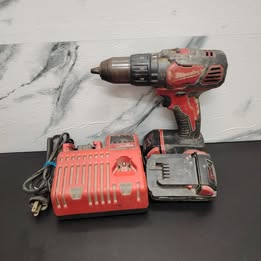TALADRO MILWAUKEE