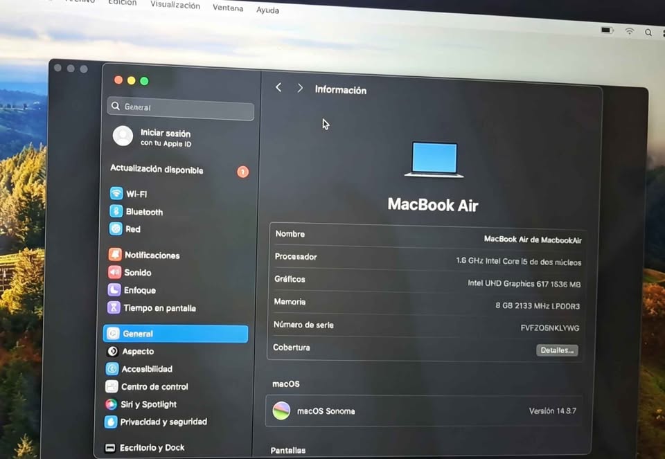 Macbook air 1.6ghz intel Core i5 graphics 8gb 2133 mhz ipddr3