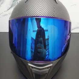 CASCO PARA MOTO MARCA EDGE FMVSS NO.218 R22-06 CON LUZ