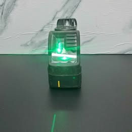 LÁSER DEWALT DE BATERIAS DE LUZ VERDE