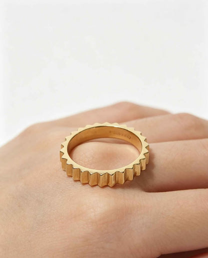 Oro anillo 10k 3grs