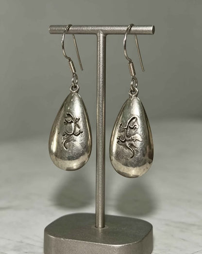 ✨ Plata Par de Aretes .925 – 2.2 g ✨