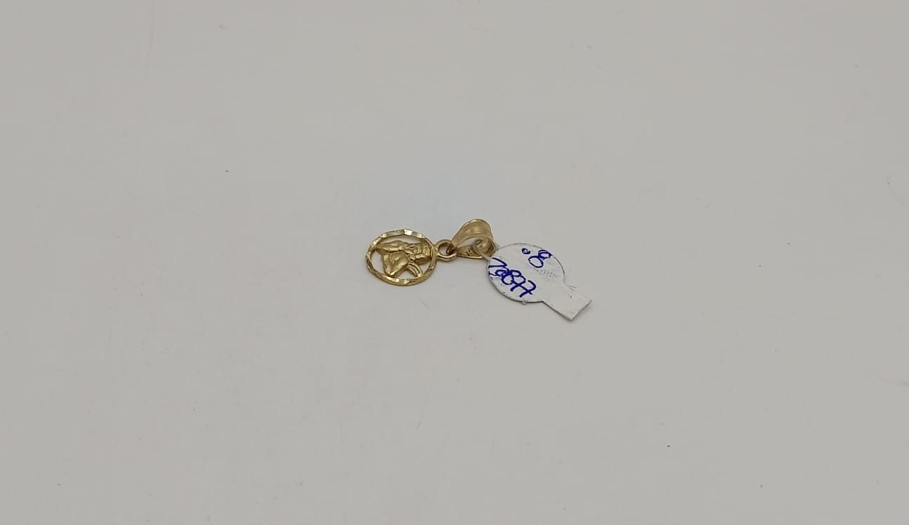 medalla oro 14k peso .8gr, usado