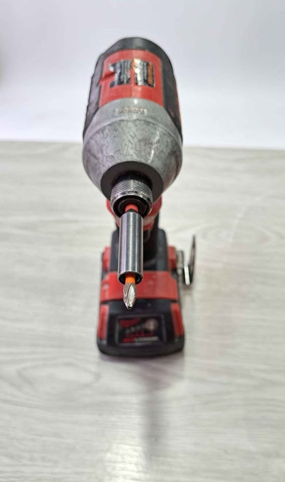 TALADRO MILWAUKEE M18