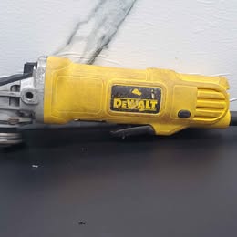 🛠️ MINI ESMERIL DEWALT DWE4120-B3 🛠️