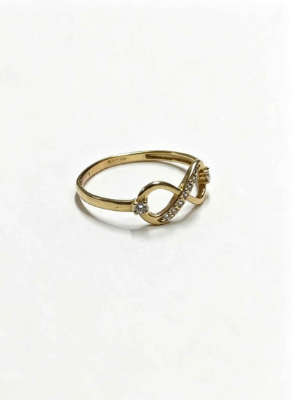 Oro Anillo Infinito 10K Peso 1.2 Gramos Usado