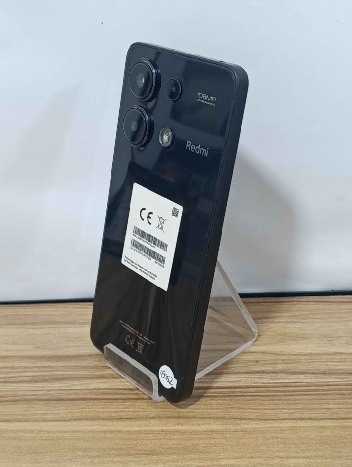 Celular Redmi Note 13 256 GB 8 Ram Libre
