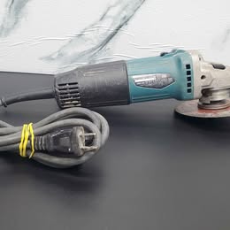 🛠️ ESMERIL MAKITA M0901 | Incluye Disco de Corte 🛠️