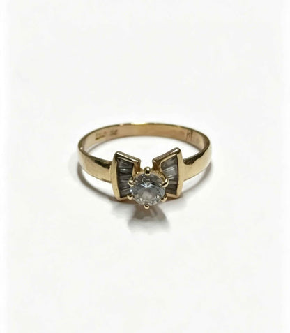 Oro Anillo 10K Peso 1.4 Gramos USADO
