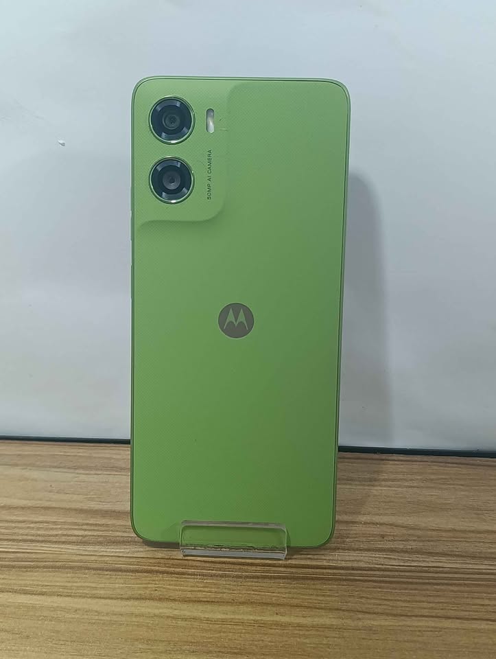 Celular Moto G06 128 GB 8 Ram Libre