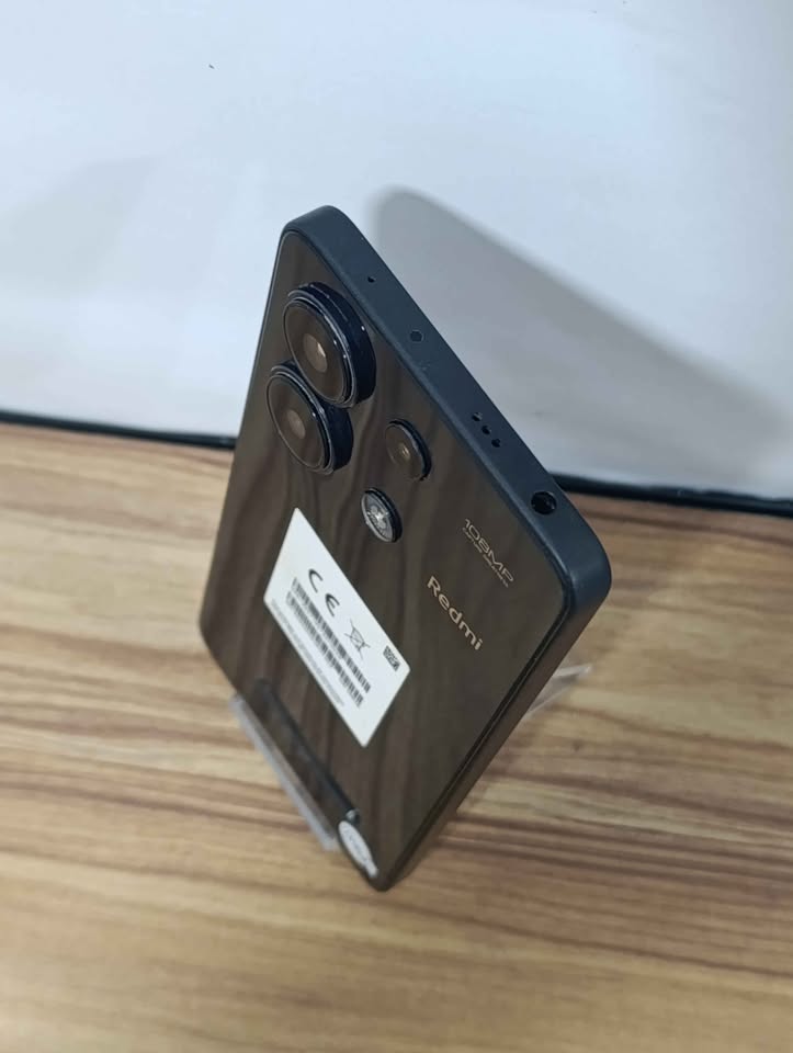 Celular Redmi Note 13 256 GB 8 Ram Libre