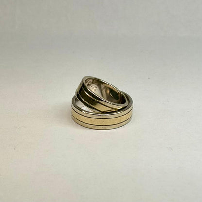 💍💛✨ Par de Anillos de Matrimonio de Oro 10K | 6.4 Gramos | Tallas 10.5 y 5.5 ✨💛💍