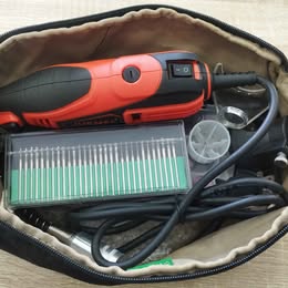 Dremel juemel con asesorios