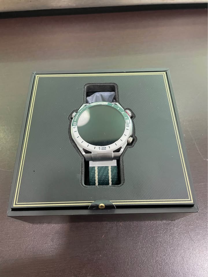 Smartwatch huawei ultímate-Usado