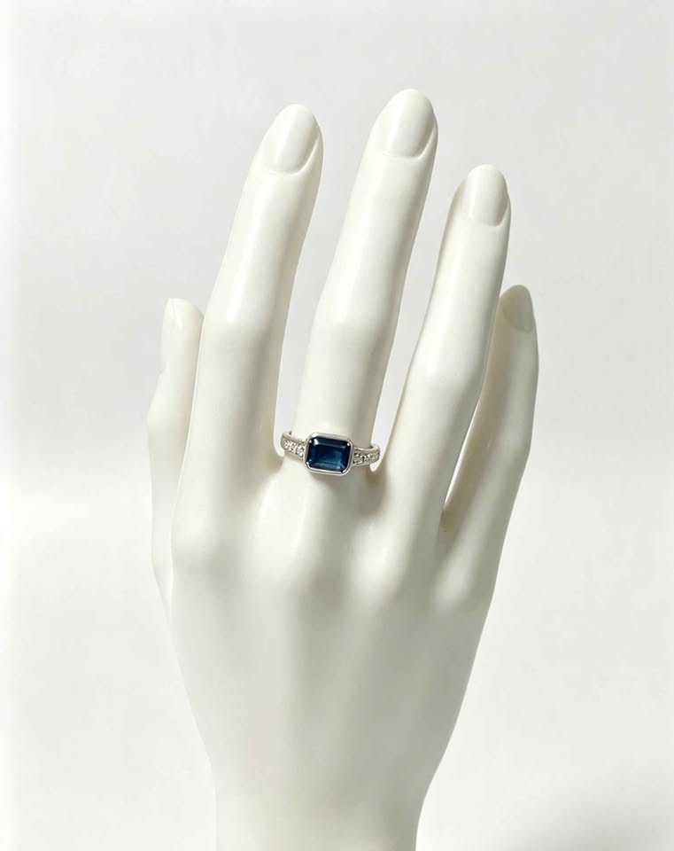 Oro anillo piedra rectangular 14k 1.3g