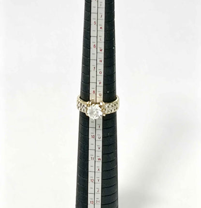 Oro anillo 10k 2.9g