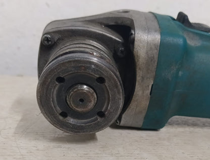 Mini esmeril MAKITA ph5797 sin disco, usado