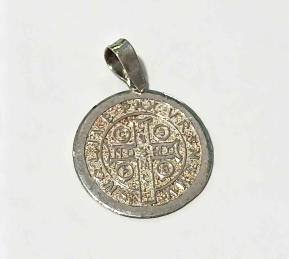 Plata Dije medallita San Benito .925 2.3g