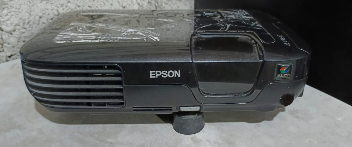 Proyector Epson Power Lite s10 en mochila, usado