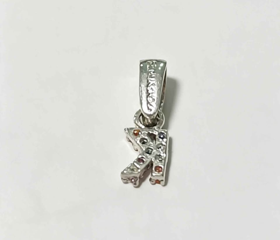 Plata Dije letra K .925 0.6g