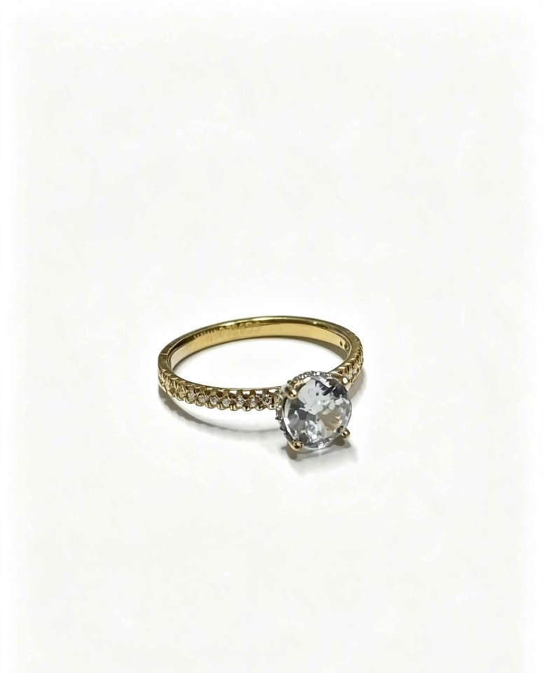 Oro Anillo 10K Peso 1.7 Gramos USADO