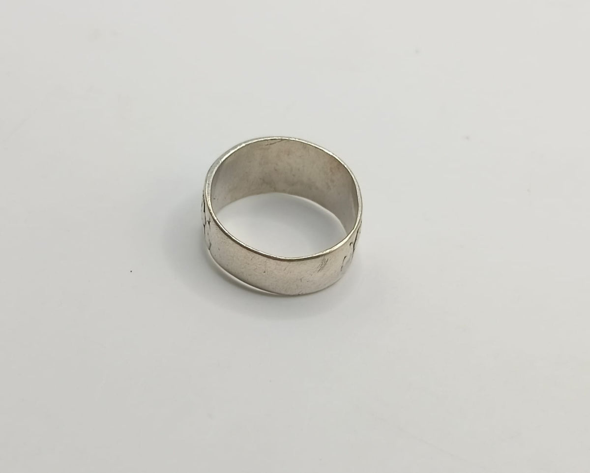 Anillo de la suerte PLATA 925 peso 3.6gr, usado
