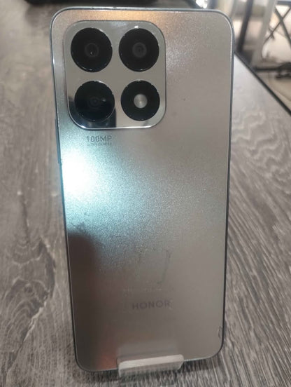 Honor x8a 128GB 4RAM liberado, usado