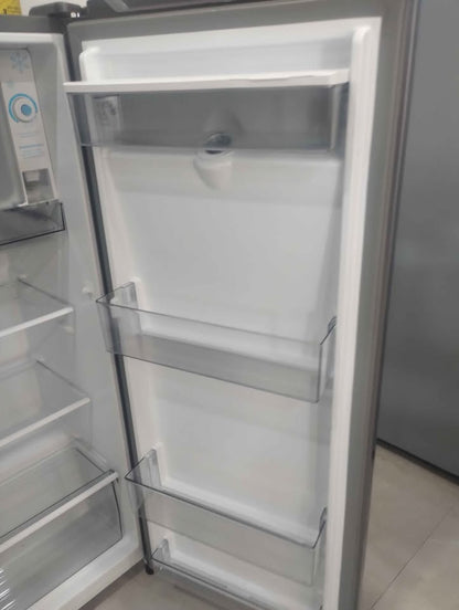 Refrigerador HISENSE 11 pies, usado