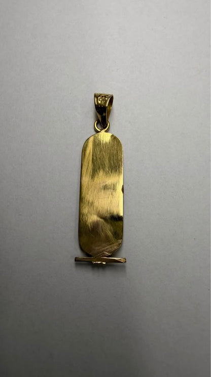 ✨ Dije de Oro 18K con diseño de jeroglíficos ✨