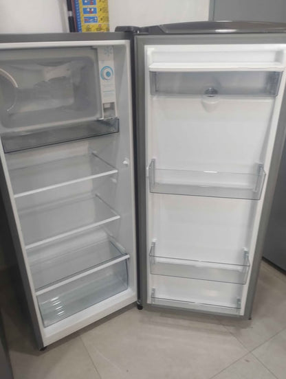 Refrigerador HISENSE 11 pies, usado