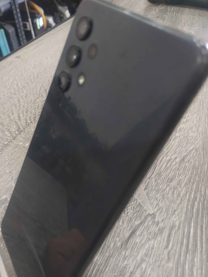 Samsung galaxy a32 124gb 4ram liberado, usado