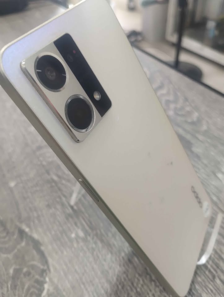 Oppo reno 7 256hn 8ram liberado, usado