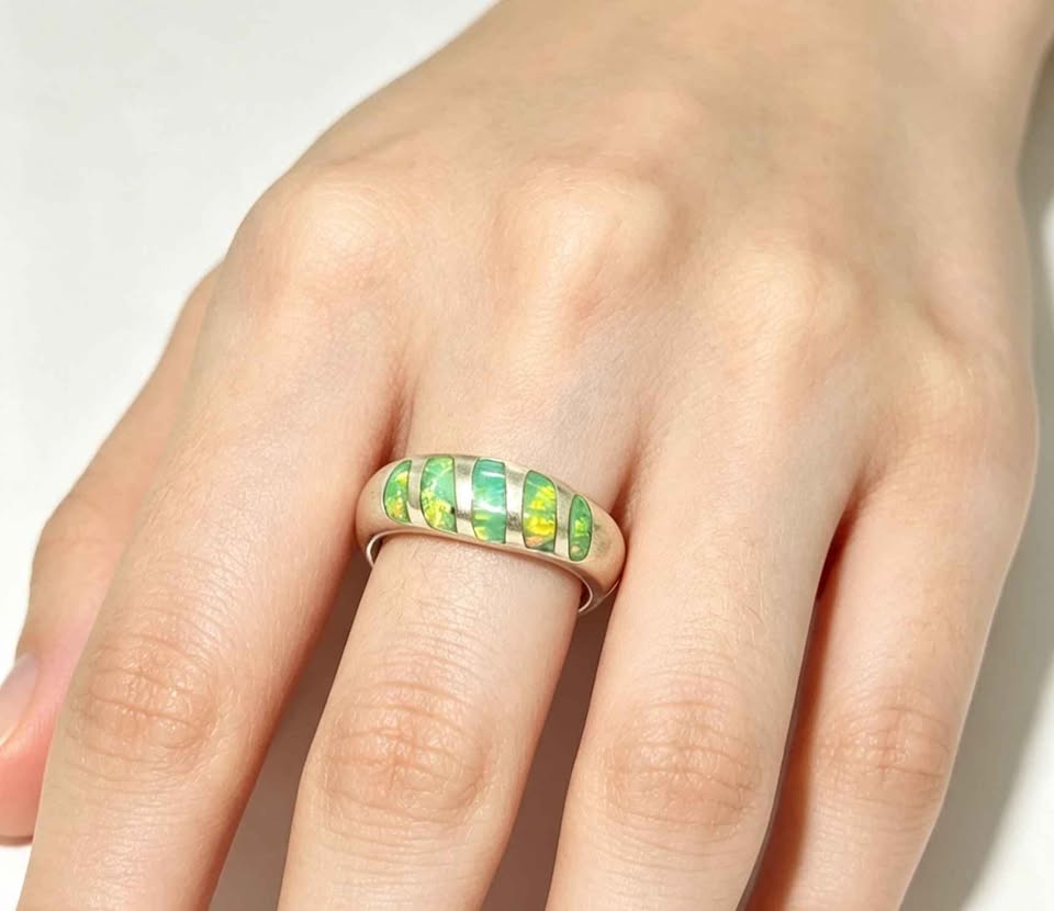 Plata anillo sintético verde .925 4.9g