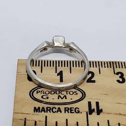 💍 Anillo de Plata | 2.5 Gramos | Talla 8.5 ✨