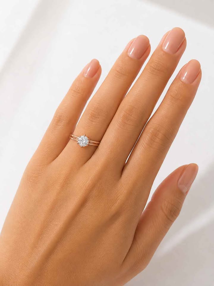 Oro anillo piedra 10k 1.8g