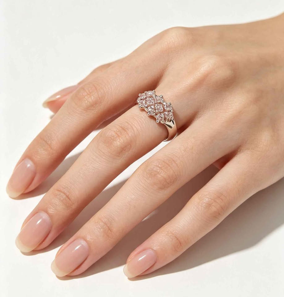 Oro anillo con piedritas .925 4.9g