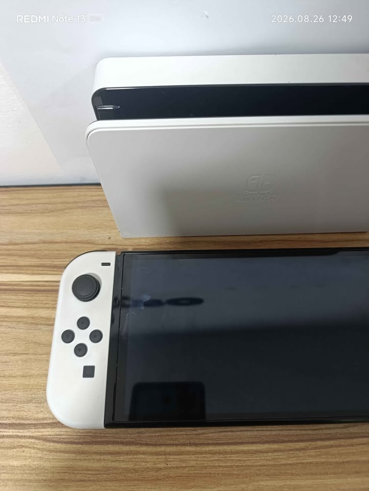Nintendo Switch Oled con accesorios
