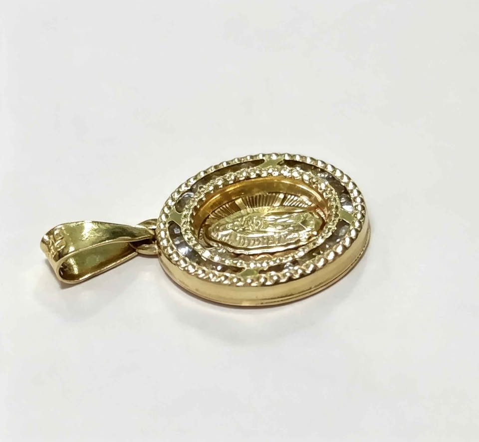 Oro dije religioso 10k 0.5g