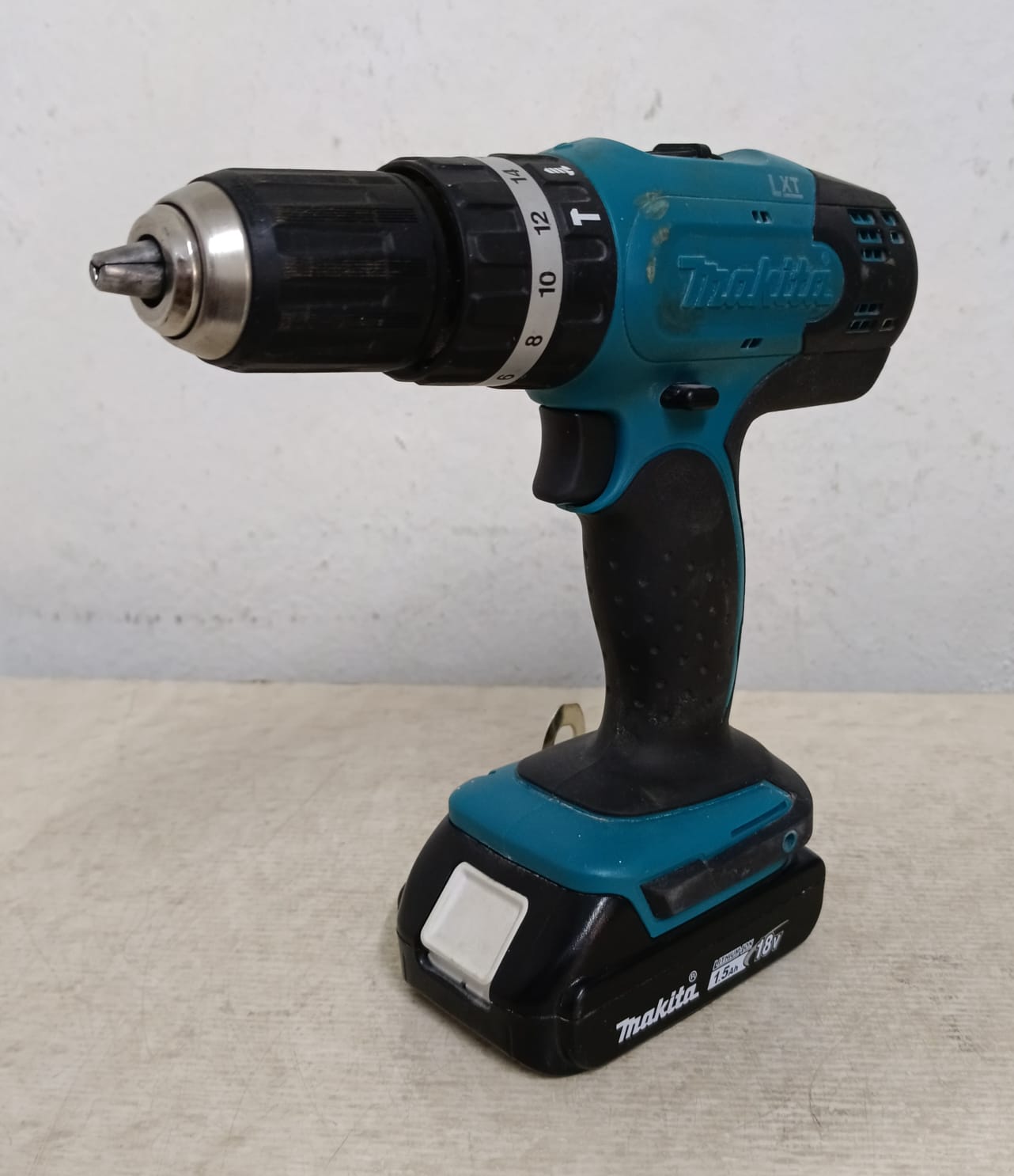 Taladro inalambrico MAKITA dhp453, usado