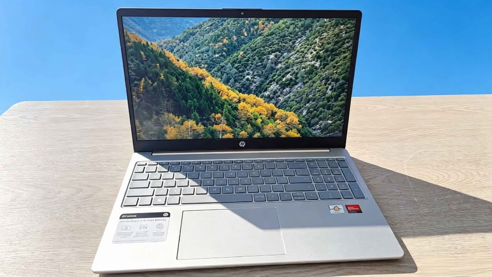 LAPTOP HP 512GB 8 RAM