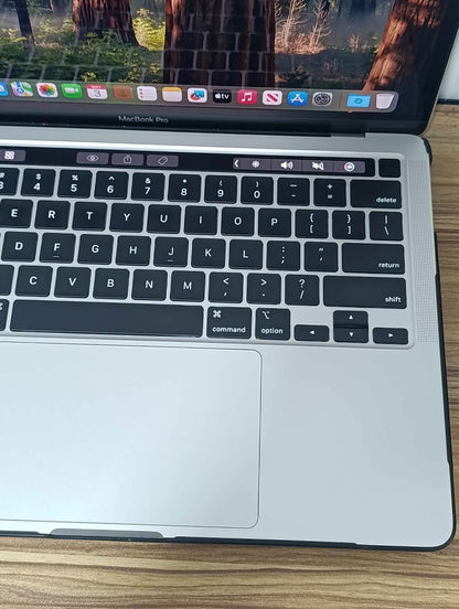 ✨ MacBook Pro 2020 – 16 GB RAM / 245 GB SSD ✨ USADA