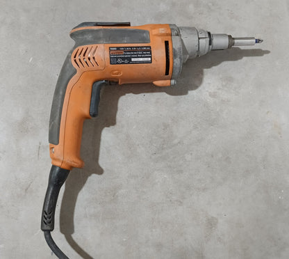 Taladro Ridgid r6000 con punta, usado