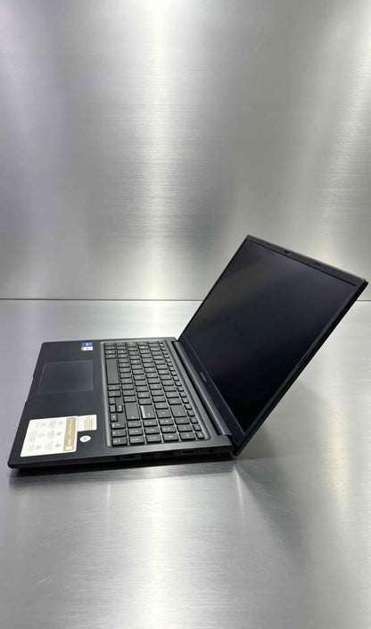 LAPTOP ASUS CORE i5 16 RAM 475 SSD USADA