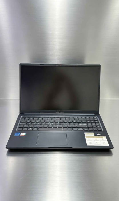 LAPTOP ASUS CORE i5 16 RAM 475 SSD USADA
