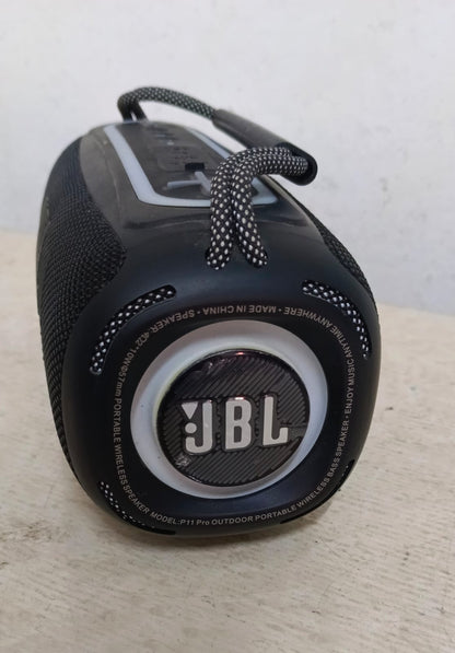 Bocina Recargable JBL xtream, usado