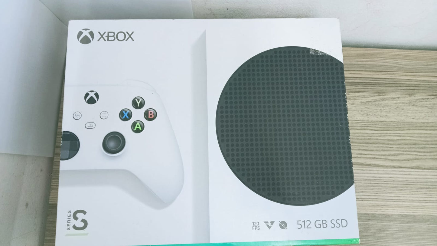 Xbox Series S — Usado en Caja 🎮