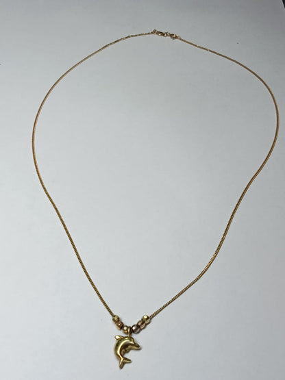 ✨ Collar con Dije de Delfín en Oro 10k –✨