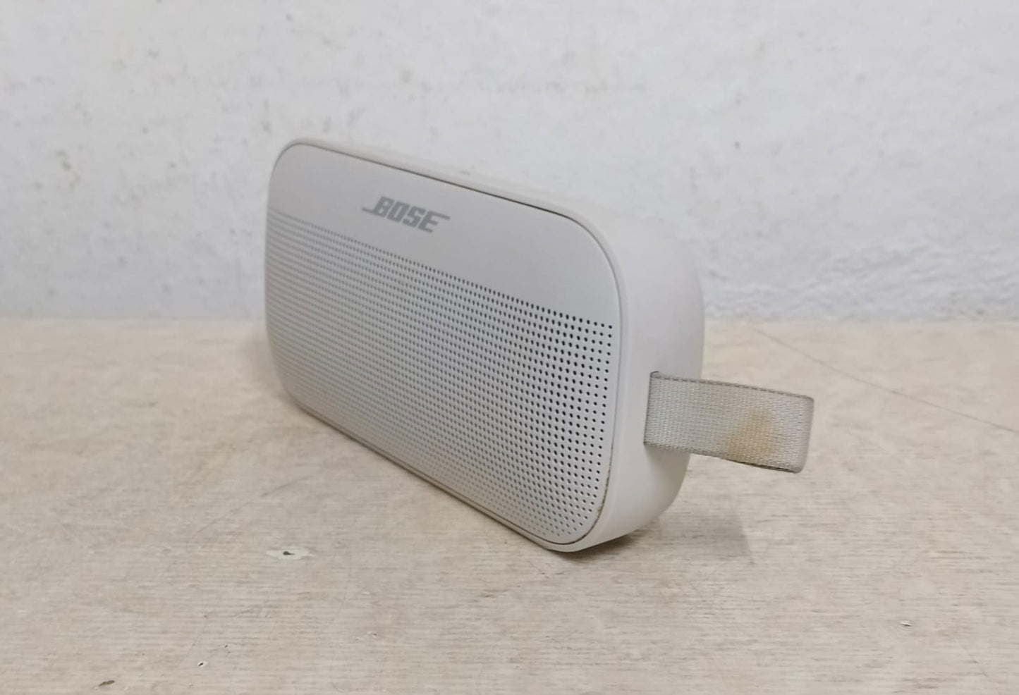 Bocina BOSE soundlink flex, usado