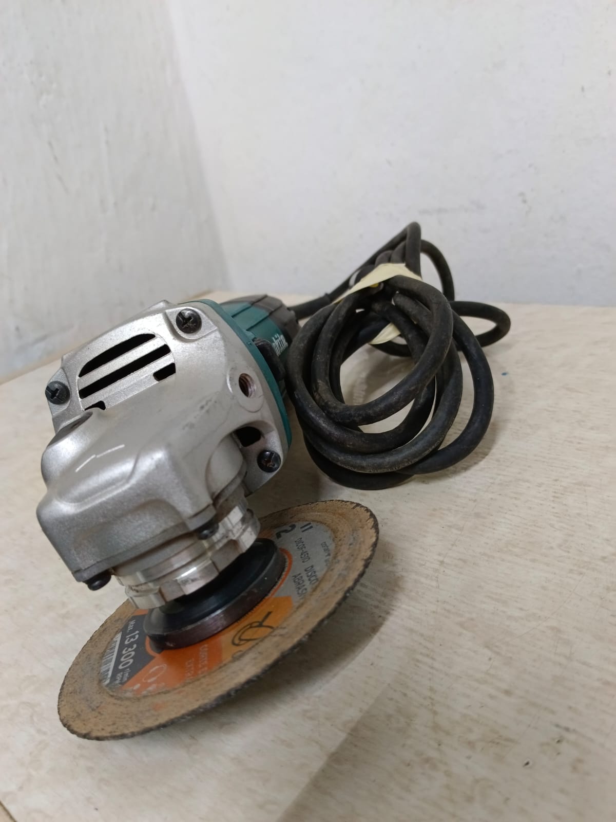 Esmeriladora GA4530 Makita 🎟️ USADA 🎟️