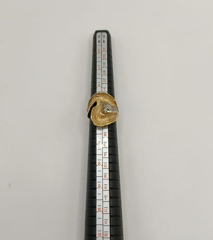 Anillo tipo concha ORO 18k peso 7.5gr, usado